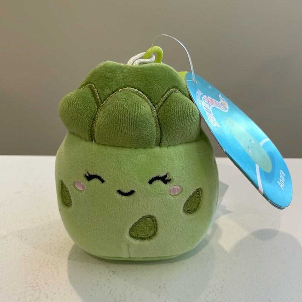 NWT 3.5” Anara the Asparagus Squishmallow Clip